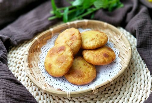 在家做糖油饼的简单做法