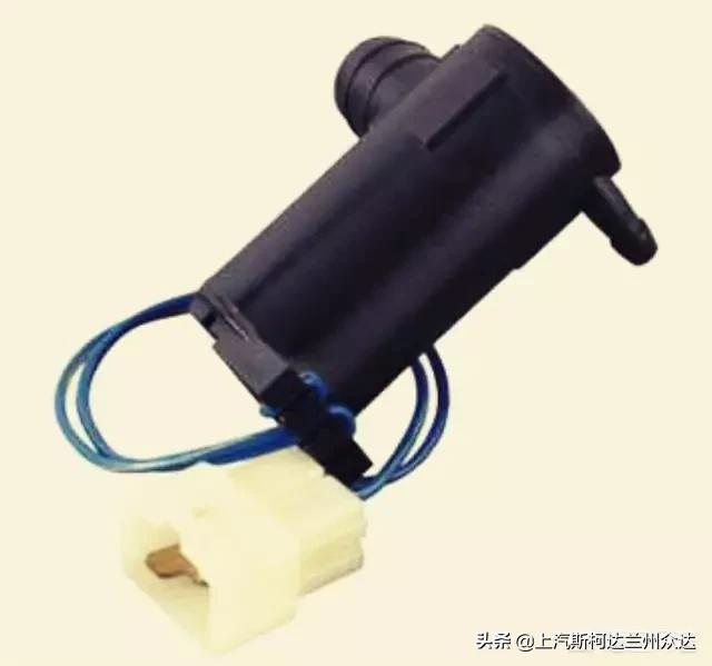 玻璃水冻住了怎么处理最有效（玻璃水冻住了应该怎么办）(2)