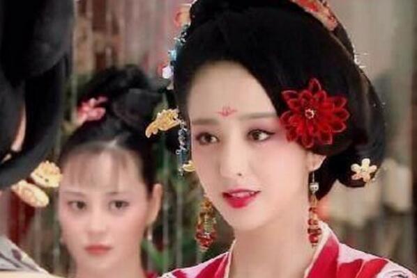赵飞燕是哪朝的人：汉朝汉成帝第二任皇后(能作掌中舞)