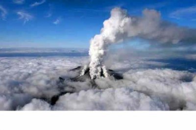 ​富士山是活火山还是死火山，富士山是私人的吗