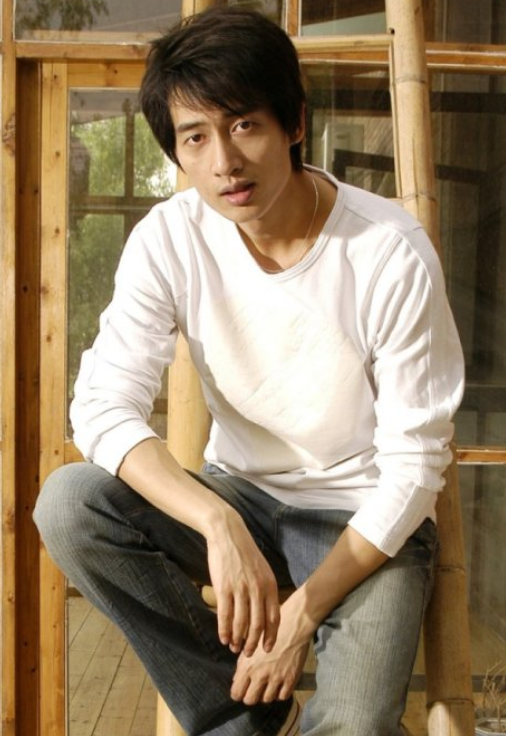 坐了20年冷板凳才出名的老戏骨公磊，至今未婚无儿无女