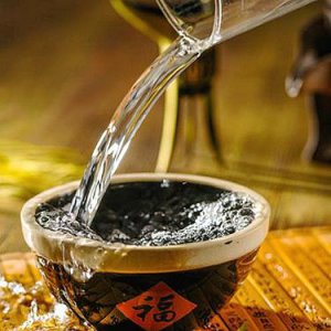 ​泸州老窖酿坊酒价格表(泸州老窖酿坊52度500ml)