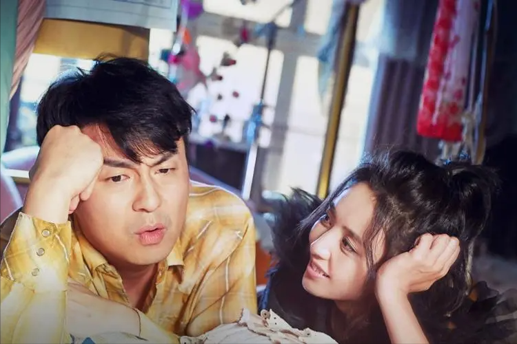 经过5年等待，雷佳音“霸气”归来，每秒剧情都在观众的笑点上