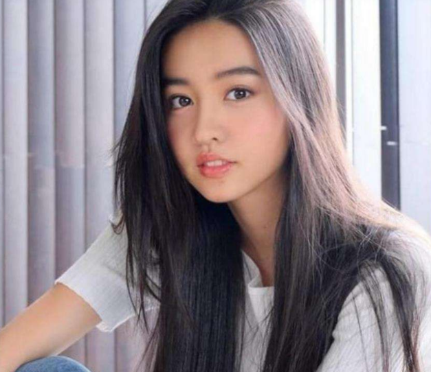 朱丽倩：被藏23年，46岁为刘德华生女，今苦尽甘来无遗憾