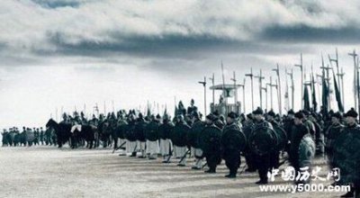 ​古时候打仗，第一排的士兵为何不怕当炮灰送死