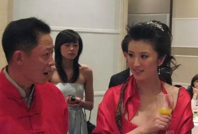 陈坚红个人资料（王志文的富商妻子陈坚红）
