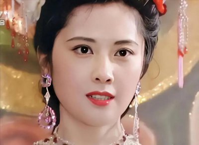 ​“内地第一美人”与朱琳齐名，差点被折磨至残废，她到底咋了