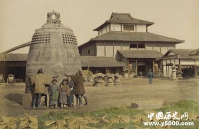 ​幕府政治的特点 幕府政治共经历了哪三个时期？