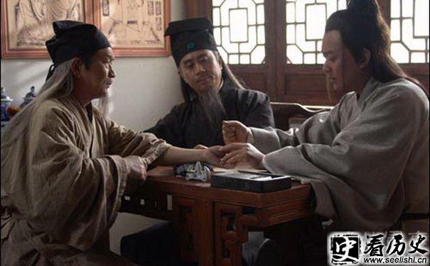 《大明圣医李时珍》中李言闻教李时珍把脉剧