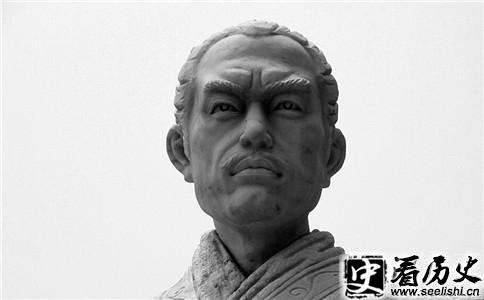 荆轲雕像