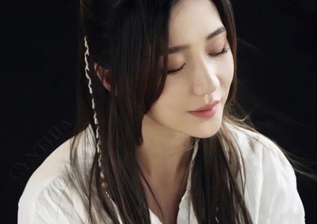 阿朵个人资料简介（著名歌手阿朵和高晓松苦恋仍未婚）