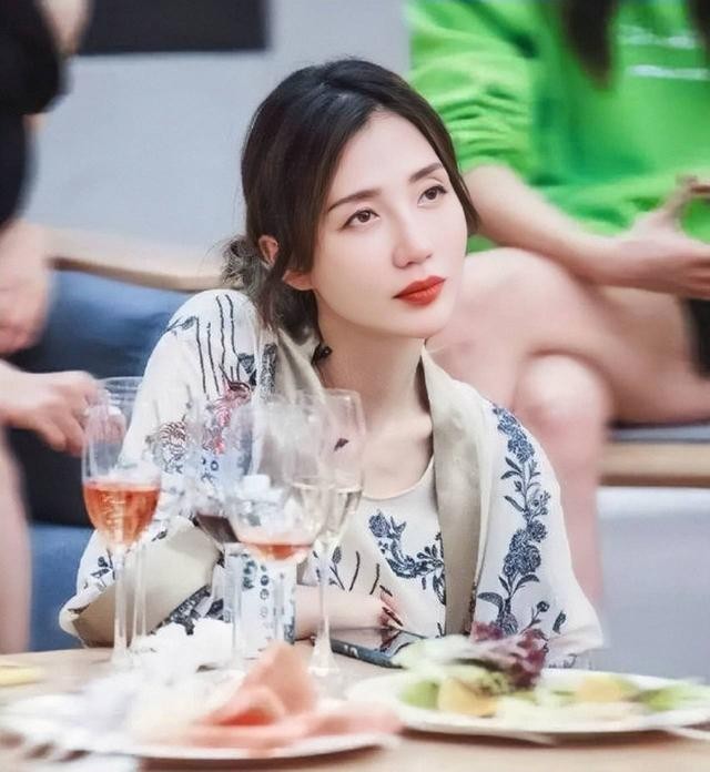 阿朵个人资料简介（著名歌手阿朵和高晓松苦恋仍未婚）