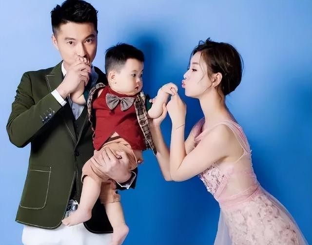 王雷老婆李小萌图片（王雷老婆李小萌个人资料）