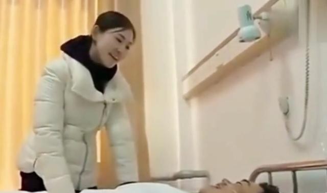 冯清个人资料简介（马蓉来了冯清新女友恶评不断）