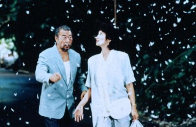 ​中年离婚的女人，不怕寂寞，却害怕“没有钱花”