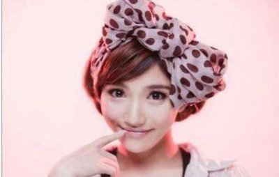 ​我爱记歌词志玲 一位声音甜美的女孩