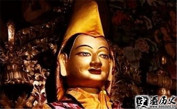 宗喀巴大师铜像