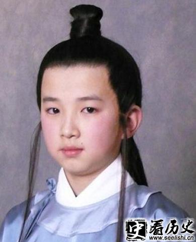 贾兰剧照