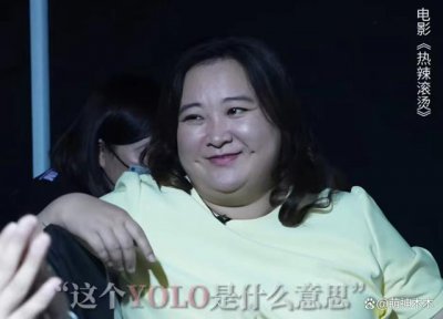 ​贾玲海报疑似抄袭日本！构图取景一模一样，不如原版生动