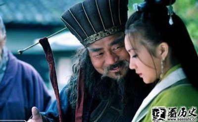 ​董卓老婆羌人董氏 董卓与董太后有什么关系