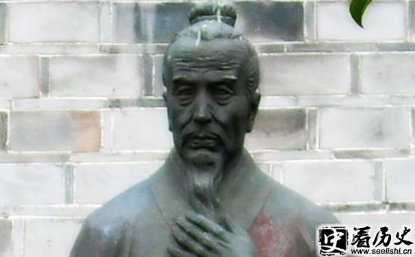 王征南雕塑
