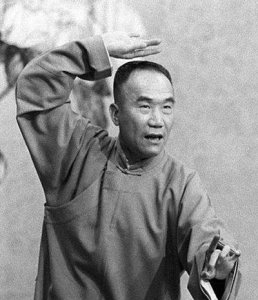 ​侯宝林个人资料简介（相声大师侯宝林的生平事迹介绍）