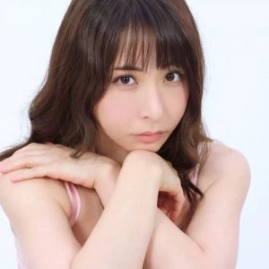 ​她的底线就是没有底线，号称没有NG的女优—大泽佑香