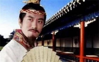 ​皇帝睡错了妃嫔捡回江山