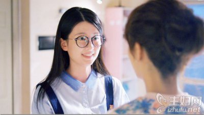 ​乔欣是近视眼么 揭秘乔欣毕业于哪个学校家庭背景