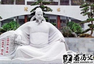 ​唐宋八大家之首韩愈的简介 韩愈的诗词欣赏