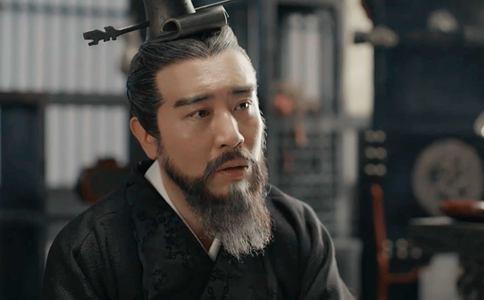 鲁迅是怎么评价曹操的?为什么他会认为曹操是一个英雄?