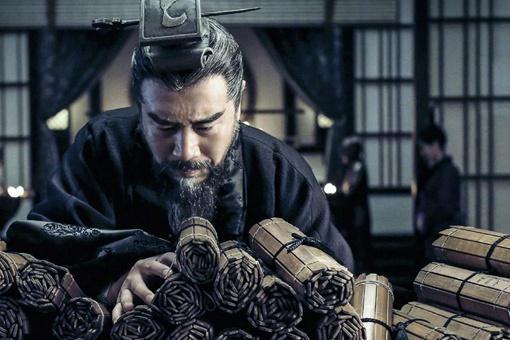 都说曹操是“赘阉遗丑”,为何还有不少名士吹捧曹操?