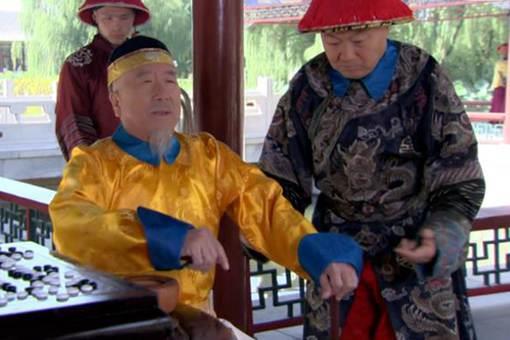 乾隆皇帝为何要主动禅让皇位?后面的3年里他都在做什么?