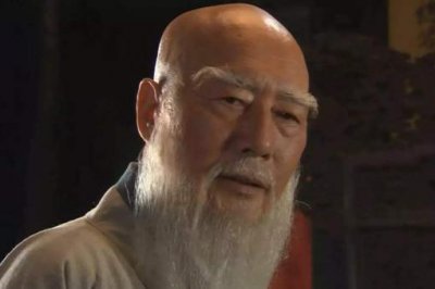 ​姚广孝是如何帮助朱棣夺取了江山的?