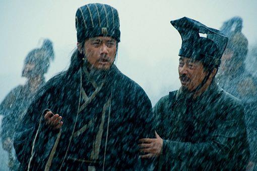 诸葛亮死后刘禅查他的遗产,为什么会生气