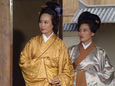 刘备为什么总是抛弃妻子?他不怕没有后代么?