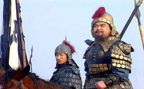 许褚一共救了曹操几次?
