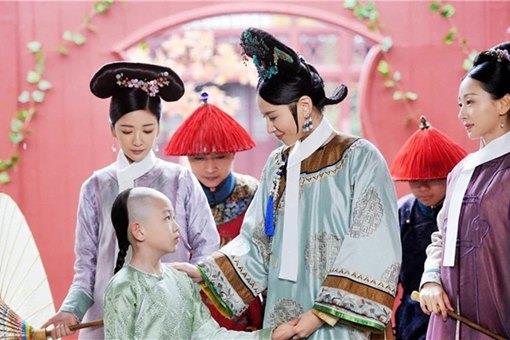 嘉庆帝继位前,乾隆皇帝为什么让他对永琏行叩拜之礼