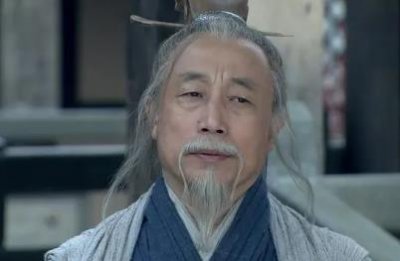 ​范增被项羽尊为“亚父”，为何轻易被陈平离间？