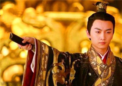 ​如果卫青霍去病不死太子刘据结局（刘据能不能顺利即位）