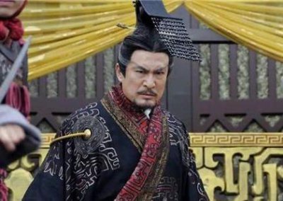 ​秦始皇为什么会如此频繁的出巡？他出巡的目的是什么？