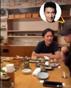 ​刘嘉玲遭绑架那一晚，梁朝伟害怕到不敢开车，是他陪着找了一整晚
