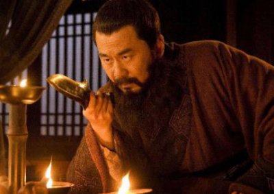 ​曹操推行唯才是举的用人极致，为何却杀害了那么多文人名士？