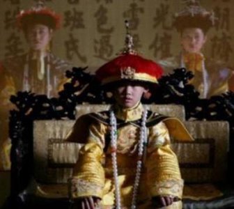 ​古代太后和皇帝相比 两人谁的权力更大