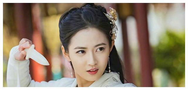 新《倚天屠龙记》：汝阳王死于门派乱战，赵敏欲与张无忌恩断义绝