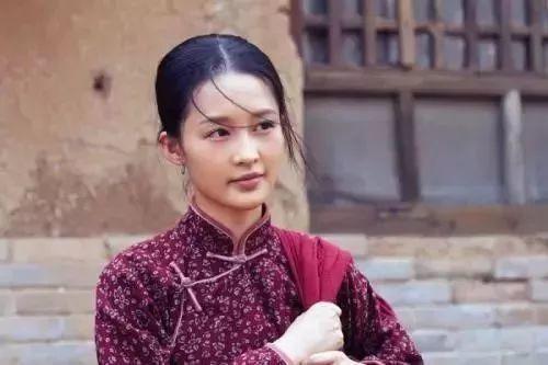 邓伦多次表白李沁？连陈小春都看出来他俩不一般