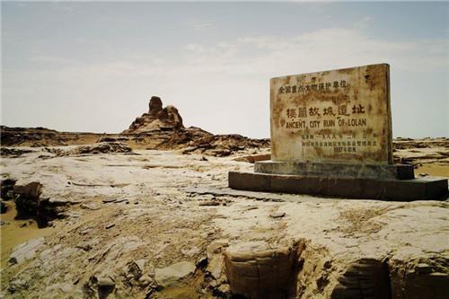 古代繁盛一时，位于新疆罗布泊的楼兰古城因何消失，答案在这里