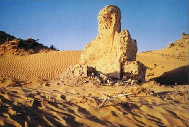 1995年尼雅遗址出土一文物，八字预言说，中国在2040年会发生此事