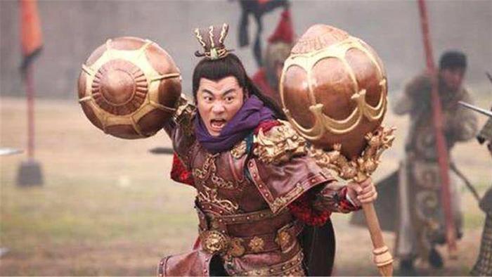 这件兵器重达400斤，古代中国只有一人用过，他战死后兵器消失
