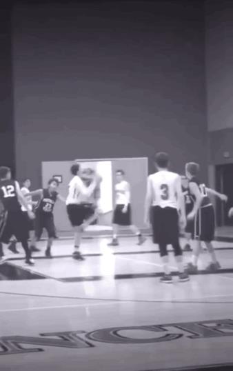 蔡徐坤不配做NBA形象大使？我呸，你们这些不懂球的直男！